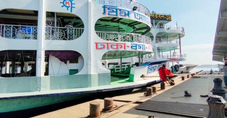লঞ্চ চলাচল বন্ধে বিপাকে পটুয়াখালীর যাত্রীরা | সোমবার, ২৮ নভেম্বর ২০২২