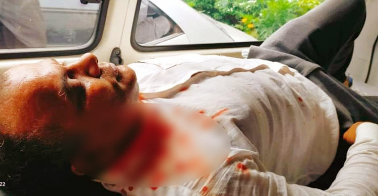 হাতাহাতির ঘটনায় বিএনপিপন্থি ৬ আইনজীবীর বিরুদ্ধে মামলা