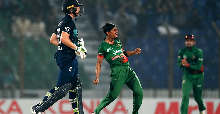 ইংলিশদের নাকাল করে সান্ত্বনার জয় বাংলাদেশের