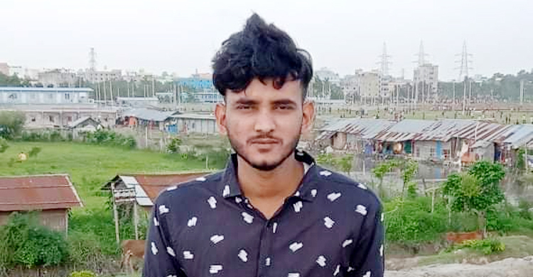 মোটরসাইকেলে ঘুরতে গিয়ে প্রাণ গেল তরুণের