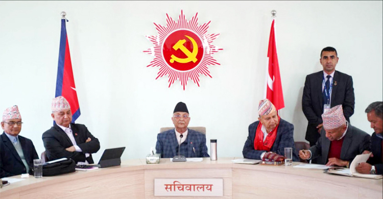 জোট সরকারকে সমর্থন দেবে না কেপি ওলির দল