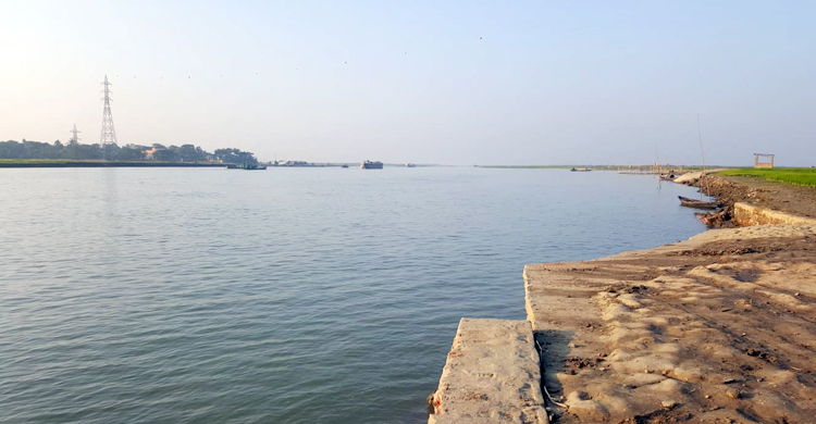 অবশেষে ফেরি পাচ্ছে খালিয়াজুরীবাসী