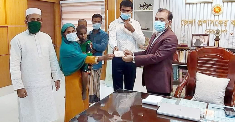 বৃষ্টির চিকিৎসার দায়িত্ব নিলো জেলা প্রশাসন