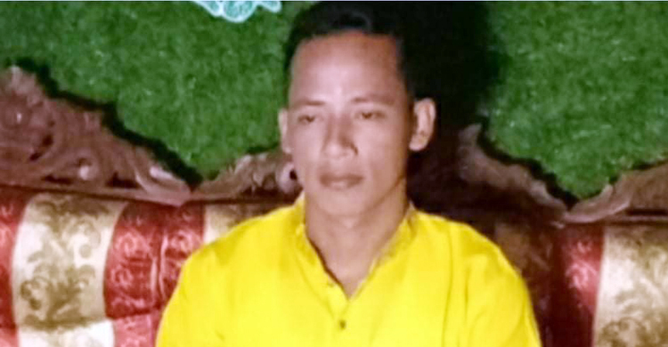 চিরকুটে ম্যানেজারকে দায়ী করে গলায় ফাঁস দিলেন এনজিওকর্মী