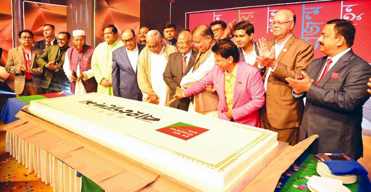 ‘প্রতিদিনের বাংলাদেশ’ বাজারে আসছে ৮ জানুয়ারি