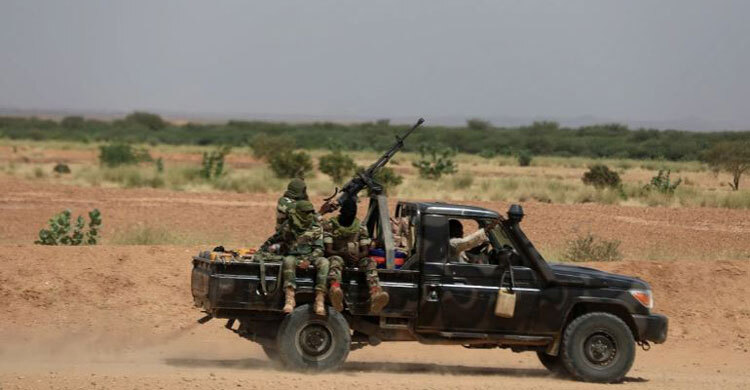 Gunmen on motorbikes raid Niger villages, kill 137