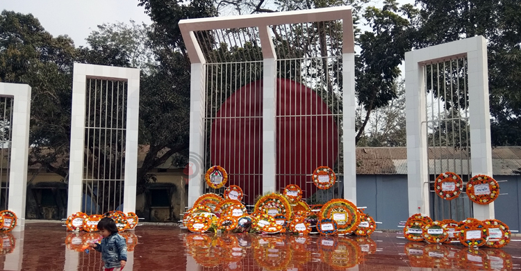 অবশেষে শহীদ মিনার পেল ডোমারবাসী