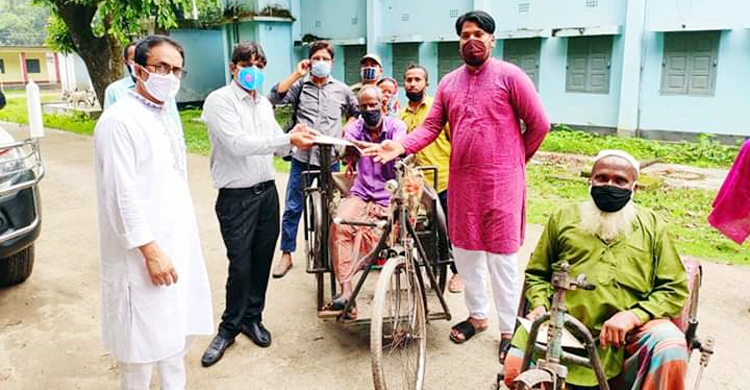 কুষ্ঠ প্রতিবন্ধীদের ২৫ লাখ টাকা সহায়তা করল দি লেপ্রসি মিশন
