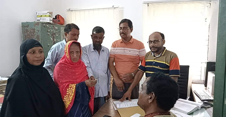 দুই বছর ধরে প্রতিবন্ধী নারীর ভাতা তোলেন মেম্বারের ভাই