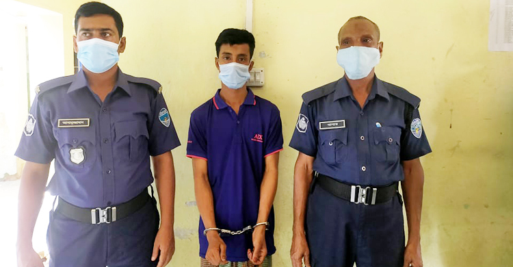 চাচাকে ফাঁসাতে নির্যাতনের নাটক সাজিয়ে ফেঁসে গেলেন তিন যুবক