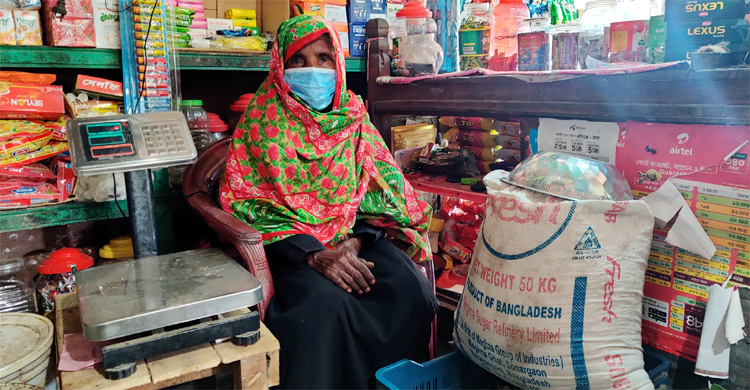 ভিক্ষাবৃত্তি ছেড়ে ব্যবসায় নুর জাহান