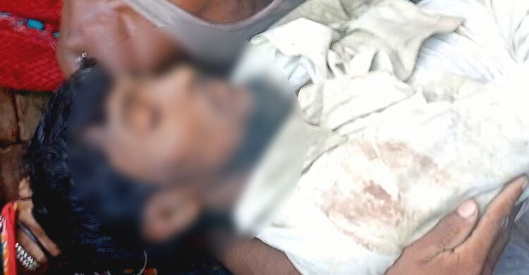নোয়াখালীতে হত্যা মামলার আসামিকে পিটিয়ে হত্যা