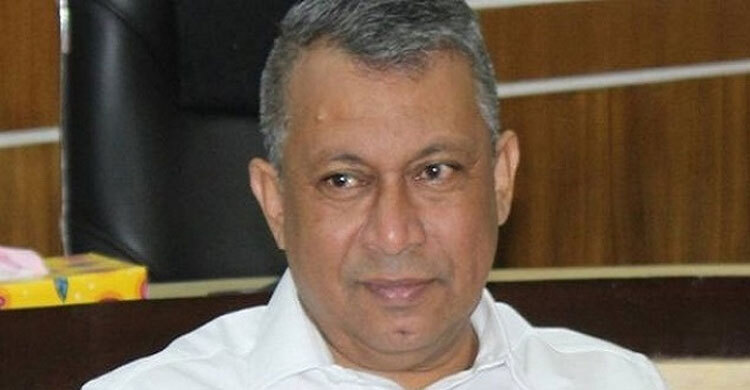 অতীত ভুল-ভ্রান্তির জন্য ক্ষমা চাইলেন এমপি একরাম