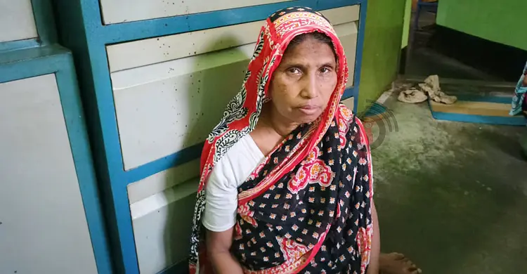 ‘ঈদে আমার ছেলে নাই, মার্কেট দিয়া কী করমু’