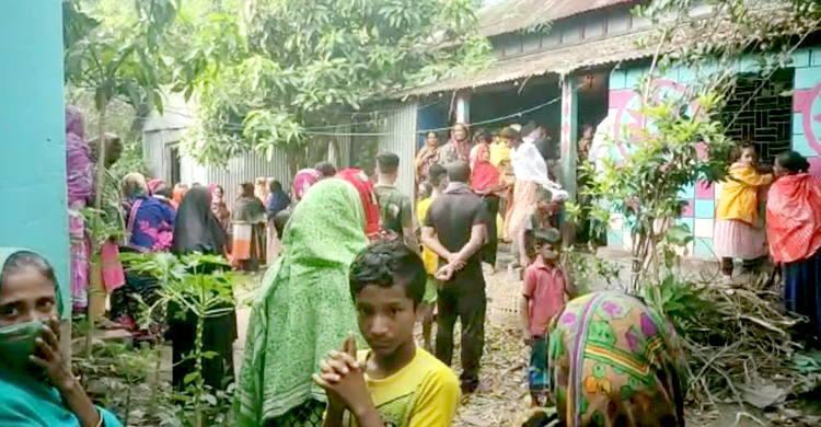 নরসিংদীতে গৃহবধূর মরদেহ উদ্ধার, পলাতক স্বামী