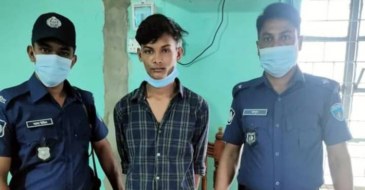 নোয়াখালীতে অস্ত্রসহ কিশোর গ্যাং লিডার গ্রেফতার