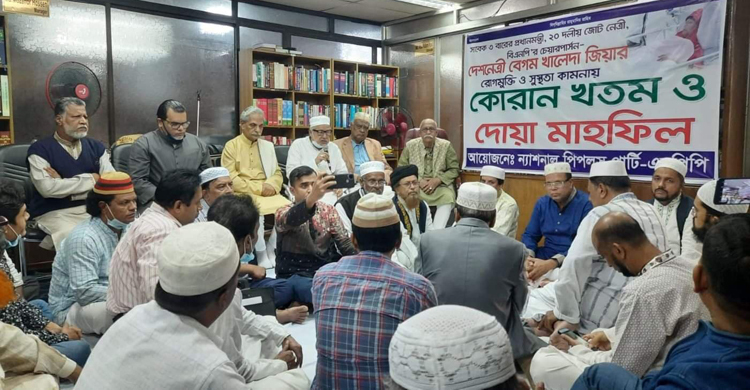 অবিলম্বে খালেদার বিদেশে চিকিৎসার দাবি নজরুলের