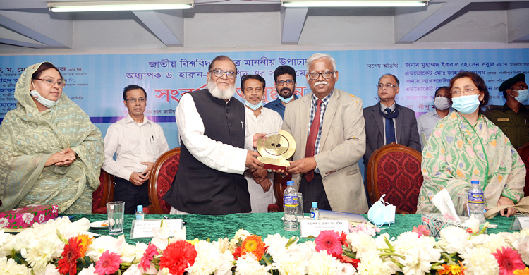 ‘বঙ্গবন্ধু হত্যার নেপথ্যের নায়কদের জাতির সামনে আনা উচিত’