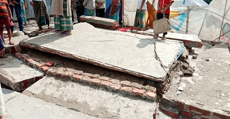 ময়মনসিংহে পানির ট্যাংক ধসে শ্বশুর-পুত্রবধূ নিহত
