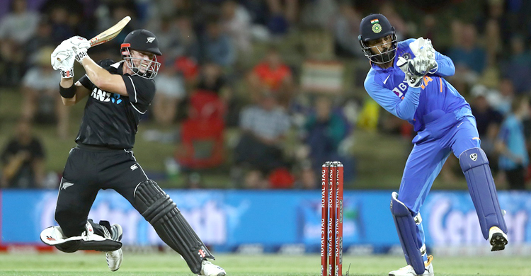 ওয়ানডেতে নিউজিল্যান্ডের কাছে হোয়াইটওয়াশ ভারত