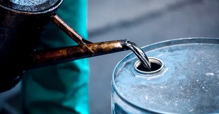 বিশ্ববাজারে আরও কমলো তেল-গ্যাসের দাম