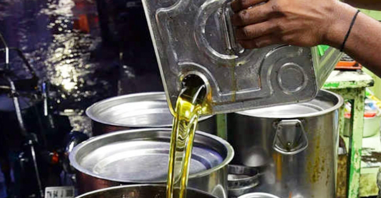 ৩১ ডিসেম্বরের পর সয়াবিন বলে পাম অয়েল বিক্রি নয়: বাণিজ্যসচিব