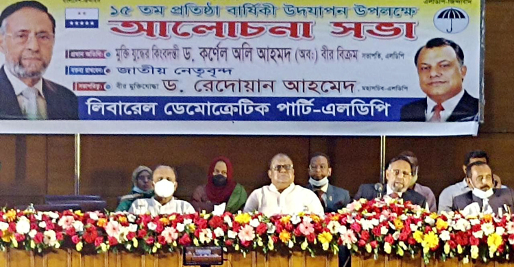 কুমিল্লার ঘটনা পাগল ইকবালের নয়, ‘পাগল সরকারের’ কাজ: অলি