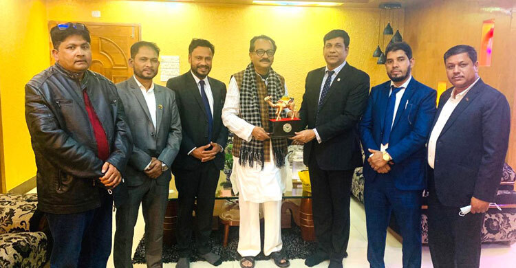 প্রবাসীদের সমস্যা সংসদে তুলে ধরার আশ্বাস এমপি মোছলেম উদ্দিনের