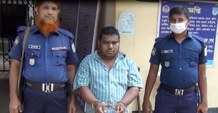 পুলিশের ওসি পরিচয়ে বিকাশে টাকা নিতেন ওসমান!