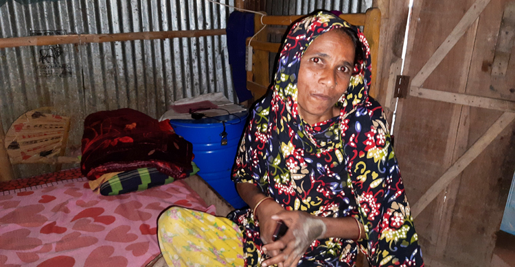 ইউএনওর মানবিকতায় প্রতিবন্ধী টুনির জীবনে সেরা ঈদ