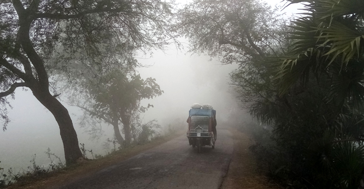 সারাদিনে সূর্যের দেখা পাননি পাবনাবাসী