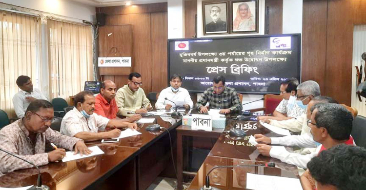 ঈদে পাবনায় জমিসহ ঘর পাচ্ছে ৩৭৩ পরিবার