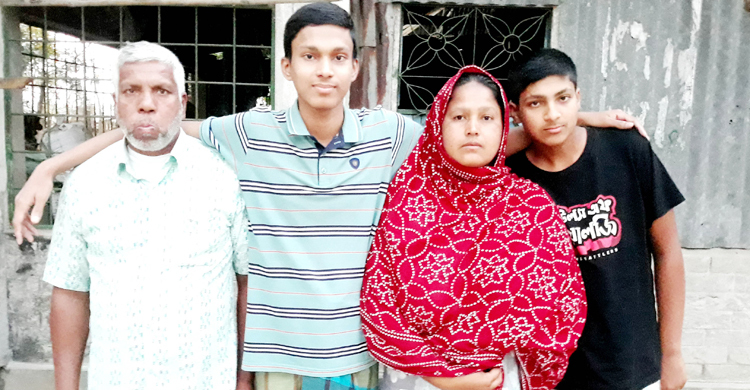 বাবার সঙ্গে করতেন কৃষিকাজ, ঢাকা মেডিকেলে চান্স পেলেন রাতুল