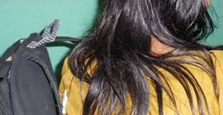 ৪ বছর ধরে দেশে ফেরার অপেক্ষায় ভারতে পাচার বাংলাদেশি তরুণী