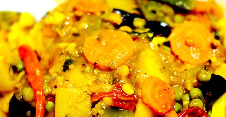 পাহাড়ে চলছে পাঁচন আতিথেয়তা
