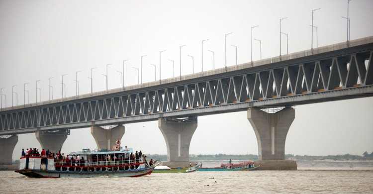 উদ্বোধন উপলক্ষে পদ্মা সেতু এলাকায় নৌ চলাচলে বিধিনিষেধ