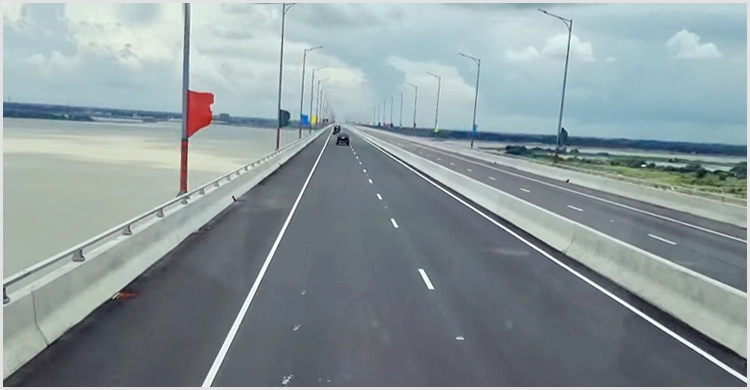 Padma Bridge opens to traffic on Sunday morning