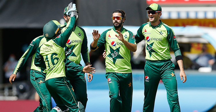 বিশ্বকাপ দলে ‘চমক’ রাখবে না পাকিস্তান