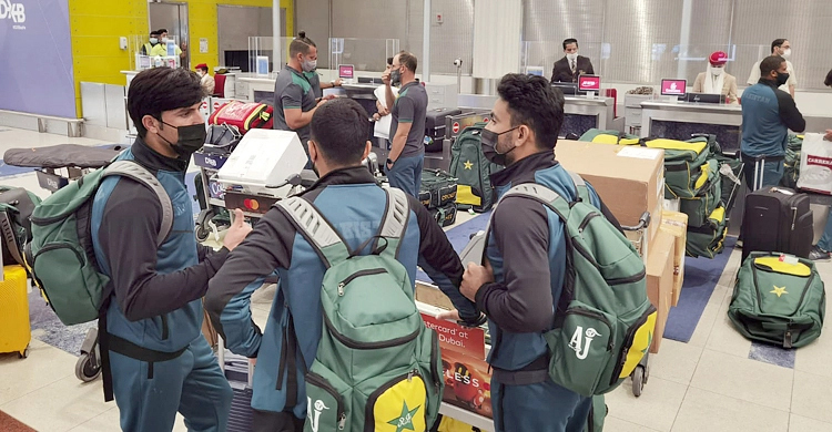 Pakistan team arrives in Dhaka for a bilateral series