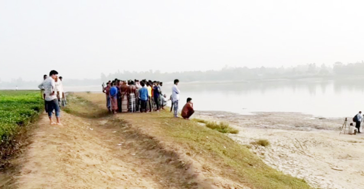 ৯ দিনেও খোঁজ মেলেনি তিনজনের