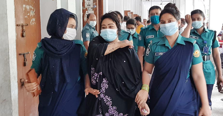 নিজেদের নির্দোষ দাবি পাপিয়া দম্পতির