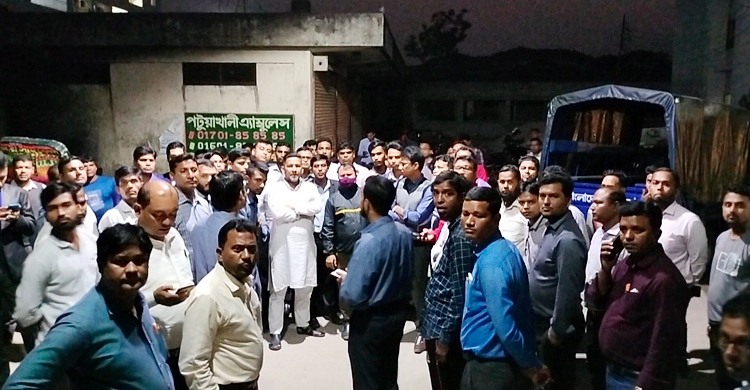 পটুয়াখালী মেডিকেলে ওষুধ কোম্পানির ১৪ প্রতিনিধির দণ্ড