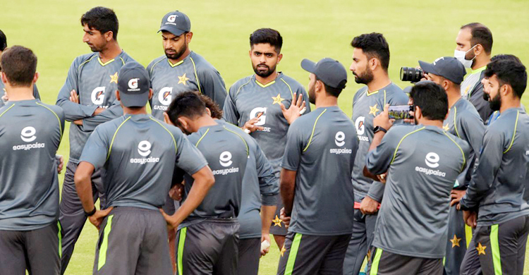 ভারতকে হারালে বিশাল বোনাস পাবে পাকিস্তানের ক্রিকেটাররা