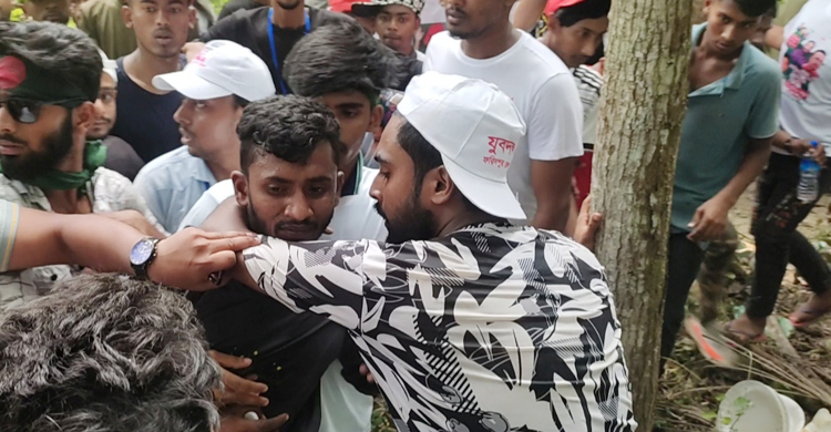 ফরিদপুরে বিএনপির গণসমাবেশে মোবাইলফোন চুরির হিড়িক