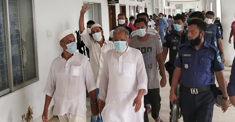 পুলিশের গাড়িতে অগ্নিসংযোগ, শিবির নেতাসহ ২১ জনের কারাদণ্ড