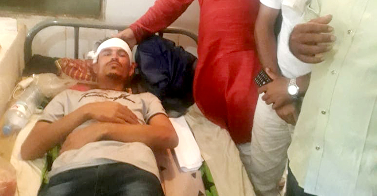 নেত্রকোনায় ফুল দিতে যাওয়ার পথে বিএনপি নেতাকর্মীর ওপর হামলা