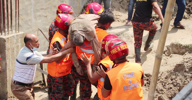 মেহেরপুরে নির্মাণাধীন ট্যাংক ধসে শ্রমিক নিহত