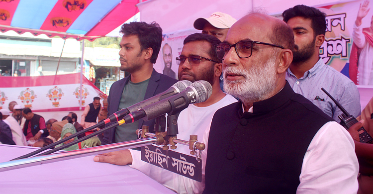 বিএনপি আবারও পেট্রল-বোমা নিক্ষেপ করতে চায়: শ ম রেজাউল