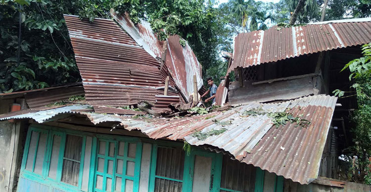 পিরোজপুরে দেড় লাখ মানুষ ক্ষতিগ্রস্ত