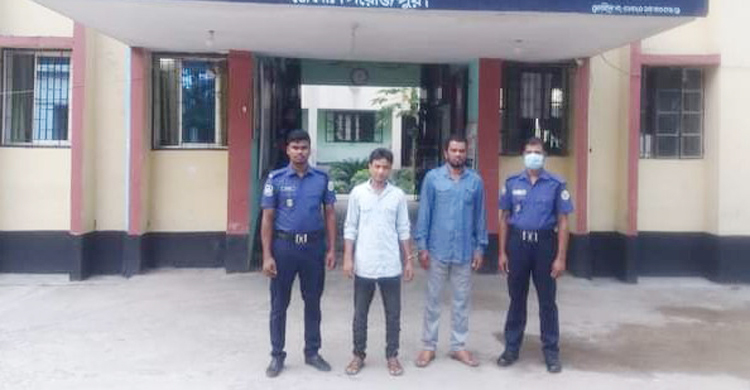 পিরোজপুরে ক্রিস্টাল মেথ-ইয়াবাসহ দুই মাদক কারবারি গ্রেফতার